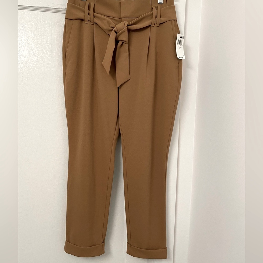 🎁 NWT INC Women’s Burnt Orange Paper-bag Waist Cropped Pants